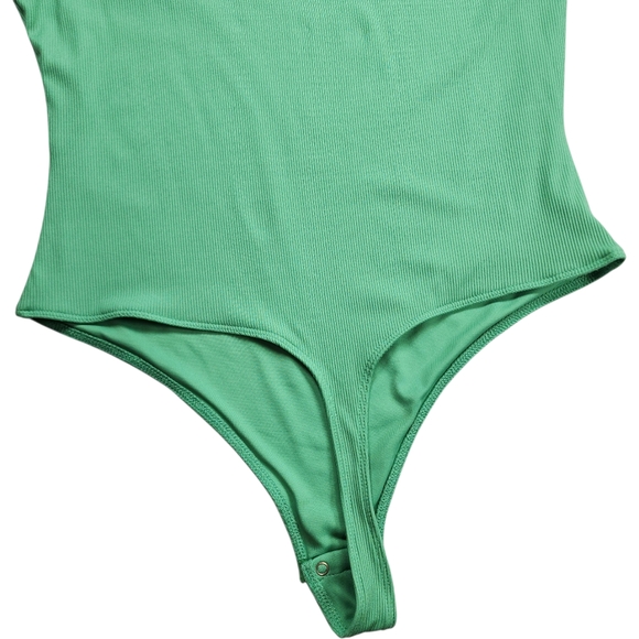 House of Harlow 1960 Green Ribbed Sleeveless Bodysuit Size Small - Picture 7 of 15